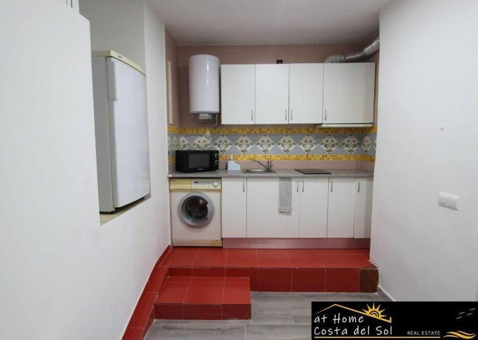Bajo Playazo Jimena 6 Apartment Nerja Luaran gambar